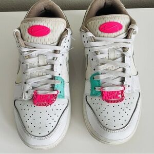 Nike White and Pink Sneakers 7
